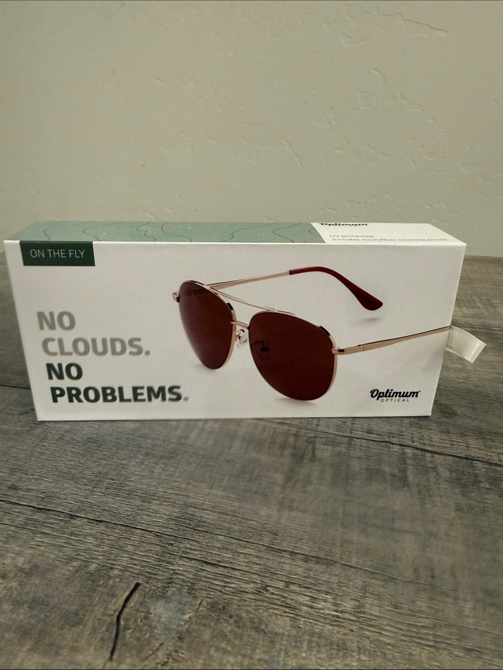Aviator Sunglasses in Red